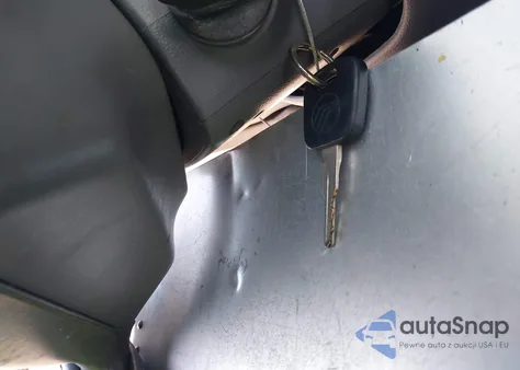 2002 Mercury Grand Marquis Gs из США, поврежденный, VIN 2MEFM74W92X649871